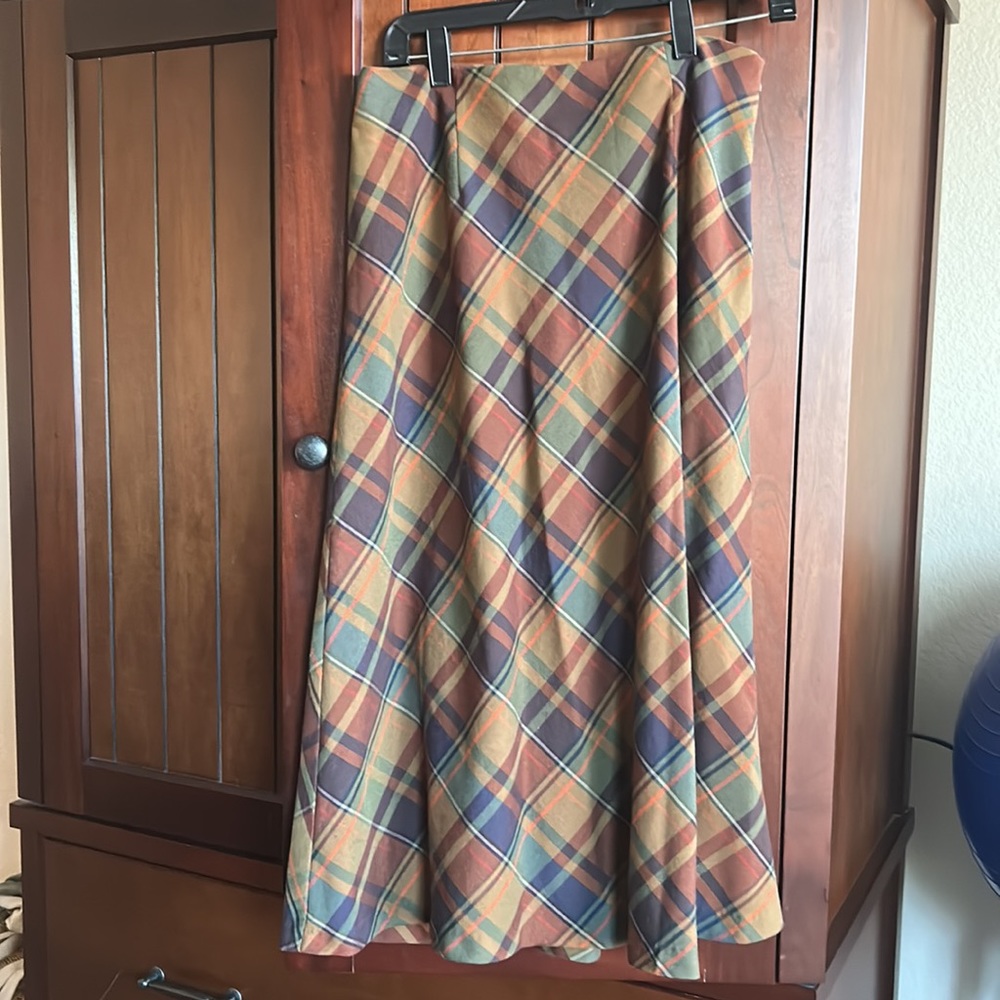 Chadwick’s midi skirt size 10 P